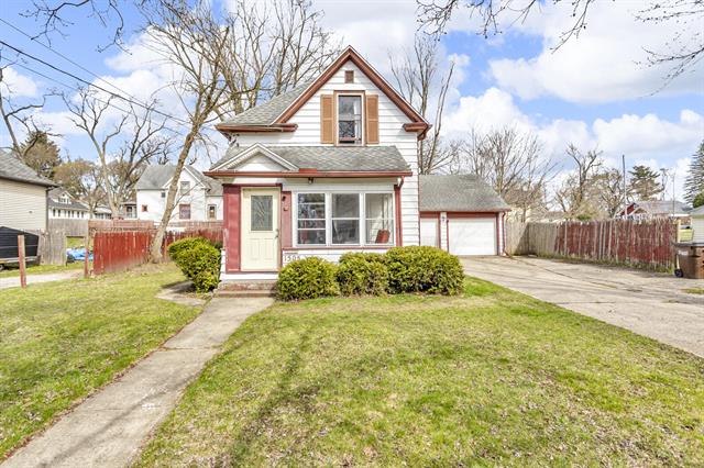front view picture of 1505 Carl Breeding Way, Jackson, MI. 49203