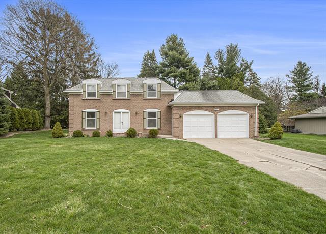 front view picture of 578 Arrowhead Avenue Se, Grand Rapids, MI. 49546