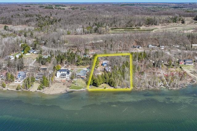 front view picture of 3630 S Stanley Street, Lake Leelanau, MI. 49653