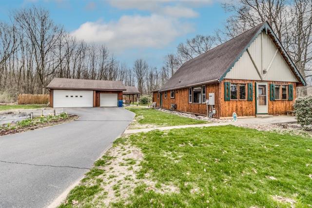 front view picture of 7726 Anway Drive, Battle Creek, MI. 49014