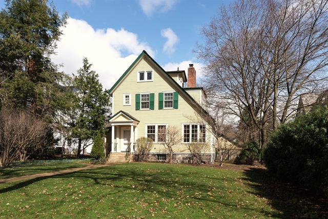 front view picture of 929 Olivia Avenue, Ann Arbor, MI. 48104