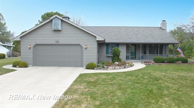 front view picture of 530 Puritan Drive, Saginaw, MI. 48638