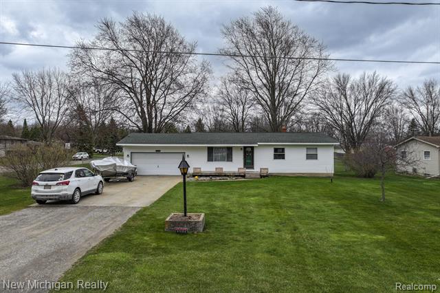 front view picture of 4357 Reid Road, Swartz Creek, MI. 48473