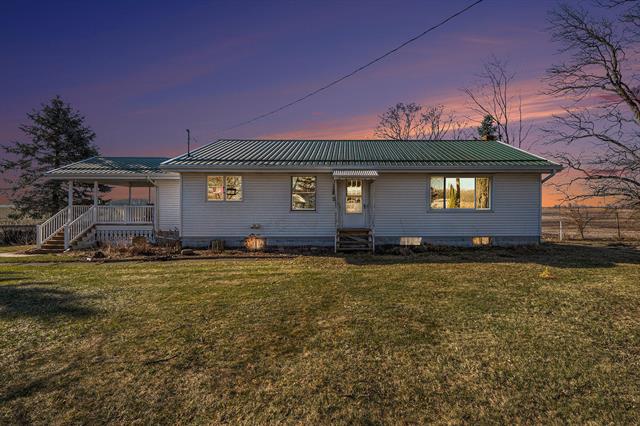 front view picture of 10265 W Grand River Avenue, Clarksville, MI. 48815