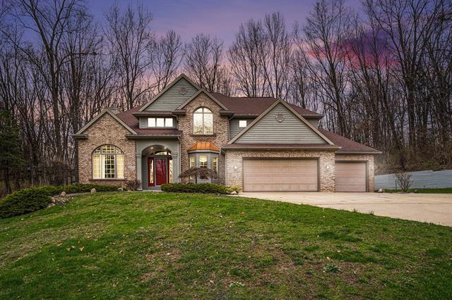 front view picture of 6420 Breezy Point Lane, Kalamazoo, MI. 49009