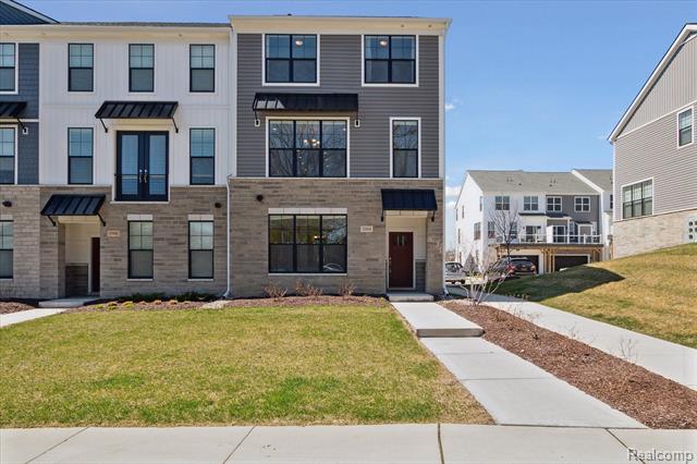 front view picture of 2904 Rayfield Avenue, Ann Arbor, MI. 48105