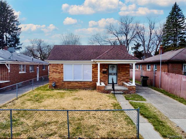 front view picture of 19941 Burgess, Detroit, MI. 48219