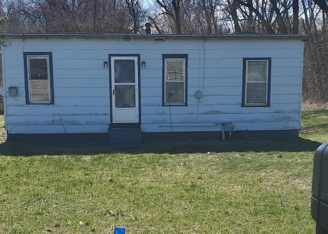 front view picture of 1560 Highland Avenue, Benton Harbor, MI. 49022