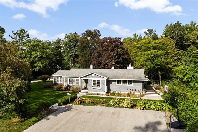 front view picture of 116 W Hill Street, Leland, MI. 49654