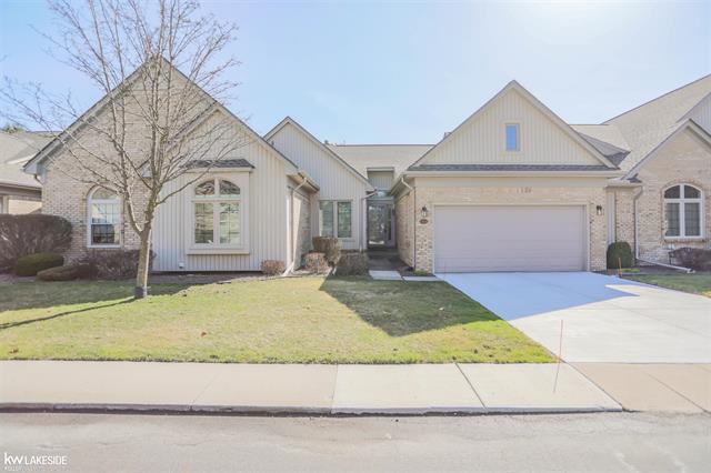 front view picture of 54826 Cambridge Drive, Utica, MI. 48315