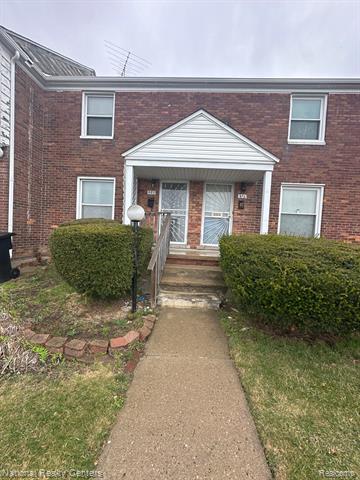front view picture of 480 Marquette Drive, Detroit, MI. 48214
