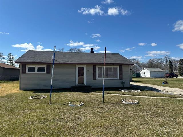 front view picture of 415 S 27Th Street, Saginaw, MI. 48601