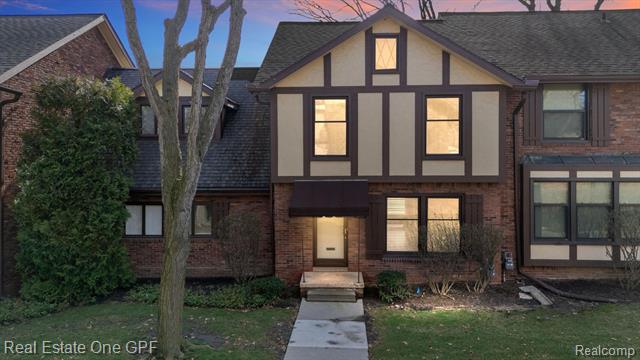 front view picture of 1708 Vernier Road, Grosse Pointe, MI. 48236