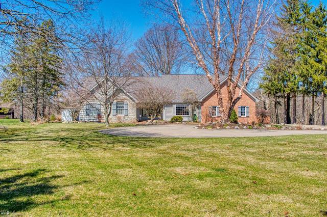 front view picture of 2785 Park Lane, Owosso, MI. 48867
