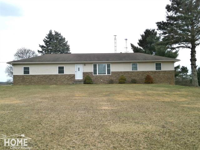 front view picture of 3050 Hibbard Road, Corunna, MI. 48817