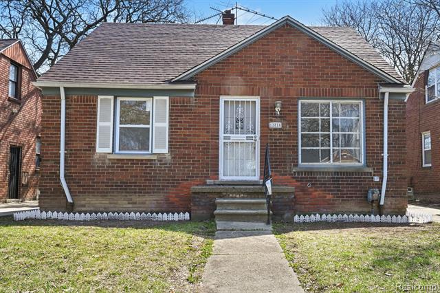 front view picture of 12816 Payton Street, Detroit, MI. 48224