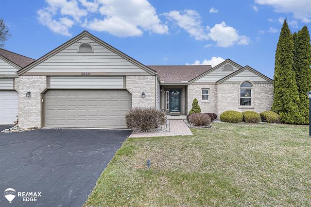 front view picture of 3469 Pinewood Court, Davison, MI. 48423