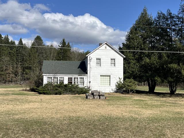 front view picture of 1751 42Nd Street, Allegan, MI. 49010