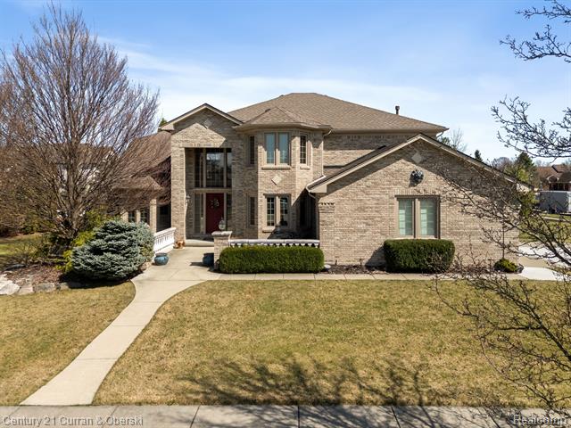 front view picture of 50580 Meander Drive, Macomb, MI. 48042