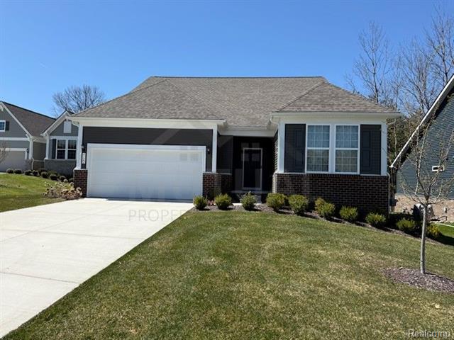 front view picture of 4122 Avery Road, Lake Orion, MI. 48359