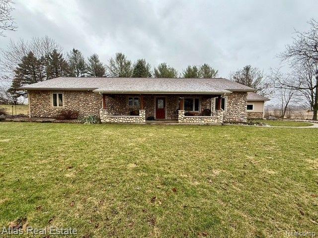 front view picture of 9010 Gale Road, Goodrich, MI. 48438