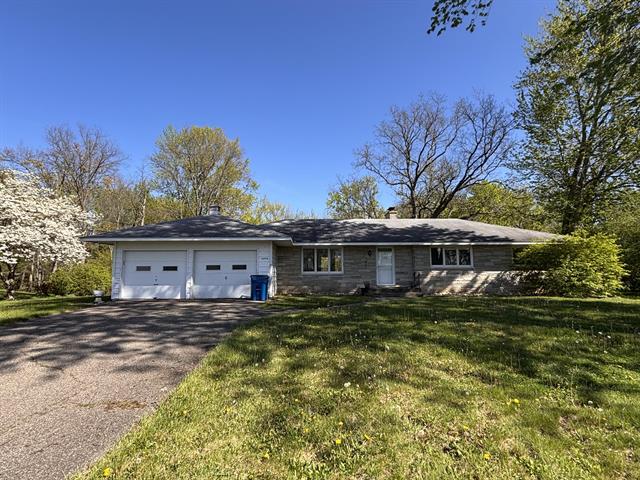 front view picture of 2578 Springbrook Drive, Kalamazoo, MI. 49004