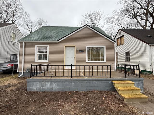 front view picture of 15853 Beaverland Street, Detroit, MI. 48223