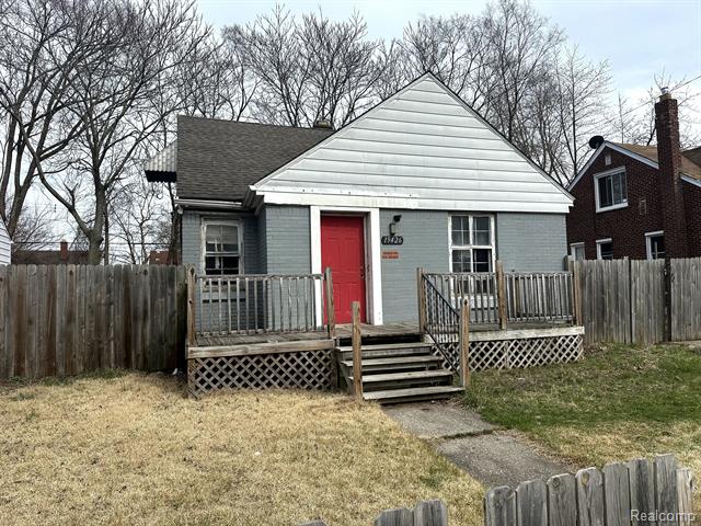 front view picture of 19426 Charest Street, Detroit, MI. 48234