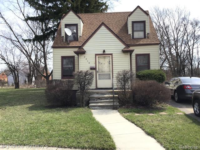 front view picture of 9214 Hayes Street, Detroit, MI. 48213
