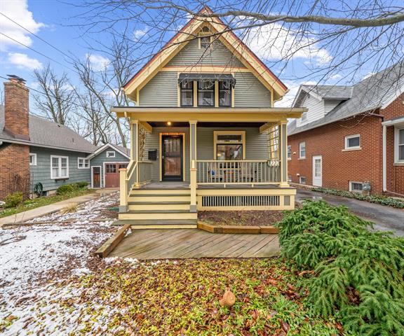 front view picture of 222 N Seventh Street, Ann Arbor, MI. 48103