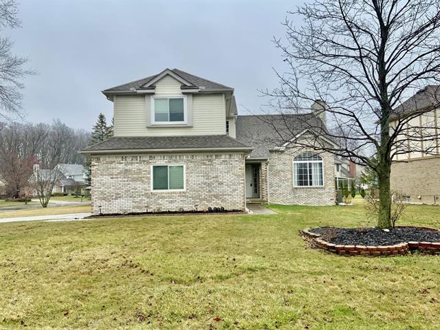 front view picture of 5739 Glen Creek Court, Ann Arbor, MI. 48108