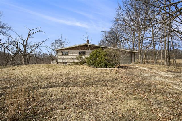 front view picture of 928 Flint Road, Coldwater, MI. 49036