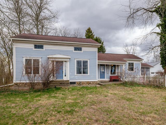 front view picture of 10345 B Drive North, Ceresco, MI. 49033
