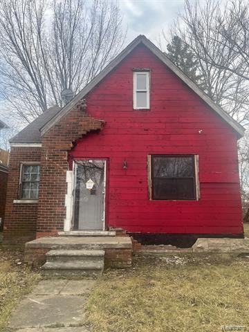 front view picture of 13040 Maiden Street, Detroit, MI. 48213