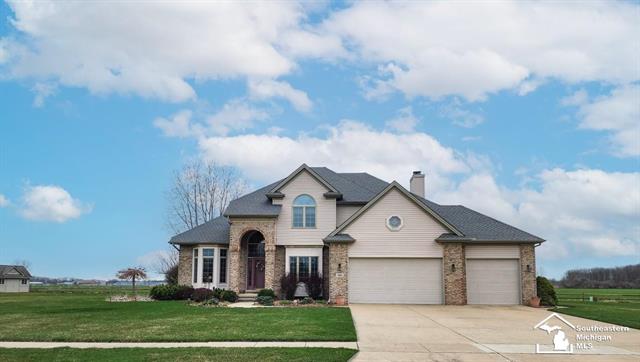 front view picture of 685 Ave De Lafayette Avenue, Monroe, MI. 48162