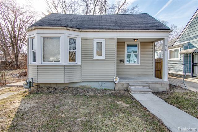 front view picture of 9101 Heyden Street, Detroit, MI. 48228