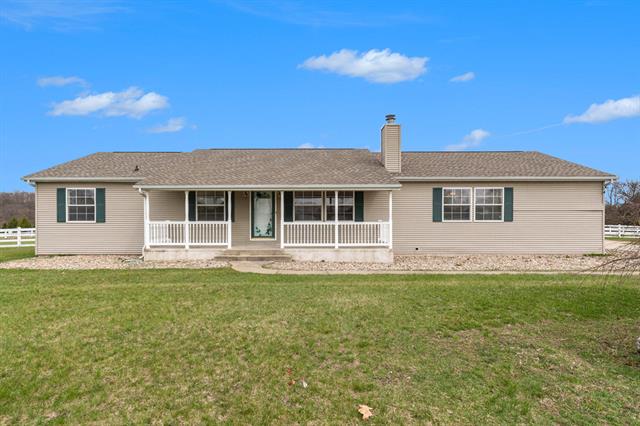 front view picture of 1743 Sugar Lane, Niles, MI. 49120
