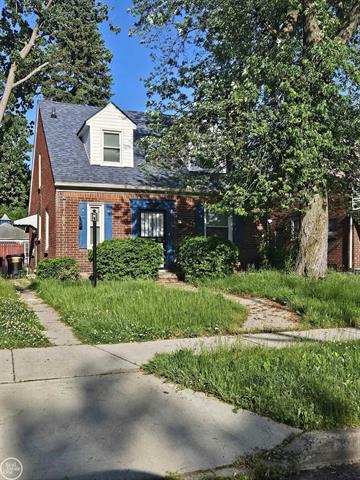 front view picture of 18034 Tracey Street, Detroit, MI. 48235