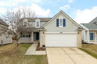 front view picture of 1609 Abigail Way, Ann Arbor, MI. 48103