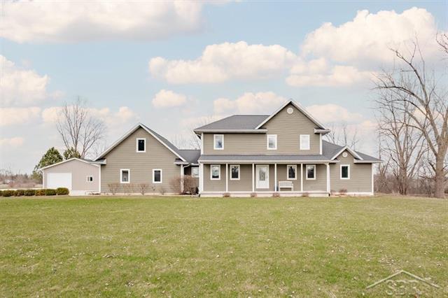 front view picture of 1886 Se Boutell Road, Essexville, MI. 48732