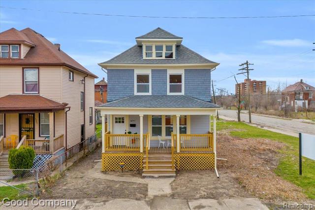 front view picture of 6247 Hecla Street, Detroit, MI. 48208
