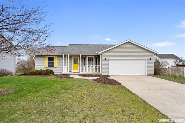 front view picture of 9415 Southwind Drive, Zeeland, MI. 49464