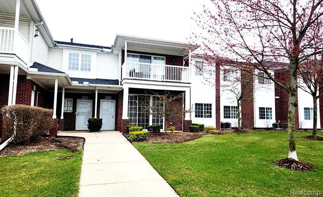 front view picture of 14331 Moravian Manor Circle, Sterling Heights, MI. 48312