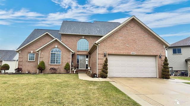 front view picture of 4822 Southpointe Parkway, Monroe, MI. 48161