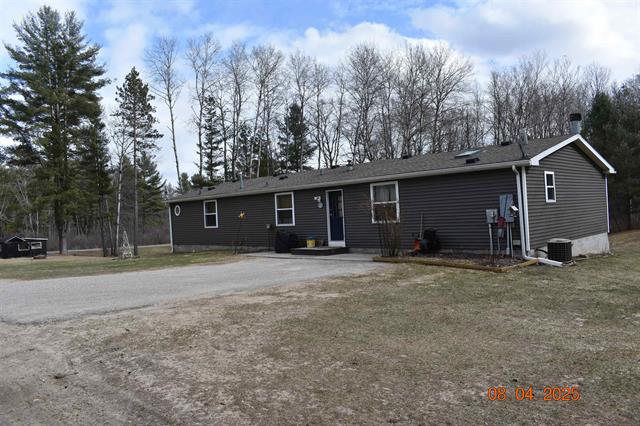front view picture of 4273 Chaplow Lane, West Branch, MI. 48661