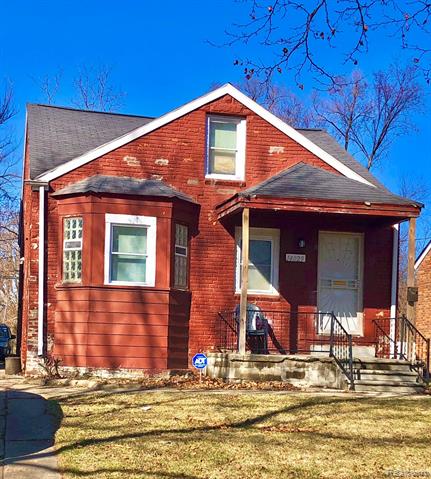 front view picture of 14029 Grandville Avenue, Detroit, MI. 48223