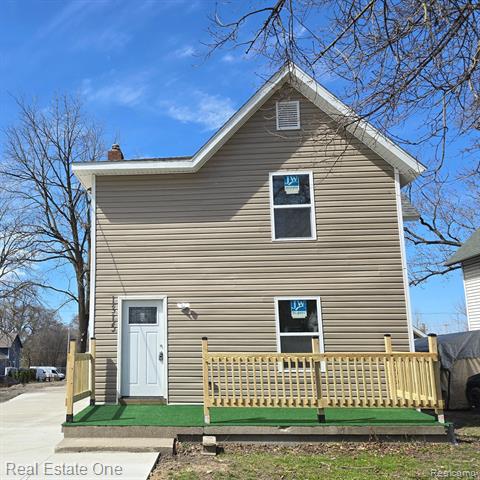 front view picture of 1315 N High Street, Lansing, MI. 48906