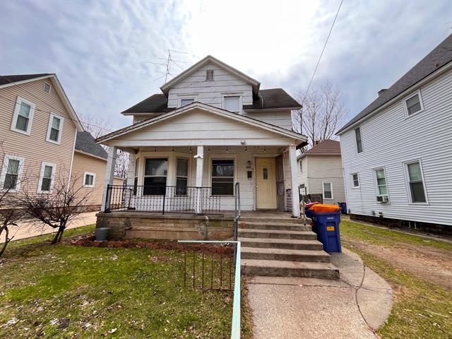 front view picture of 806 Baldwin Street Se, Grand Rapids, MI. 49506