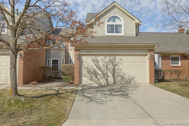 front view picture of 18735 Hilltop Boulevard, Riverview, MI. 48193