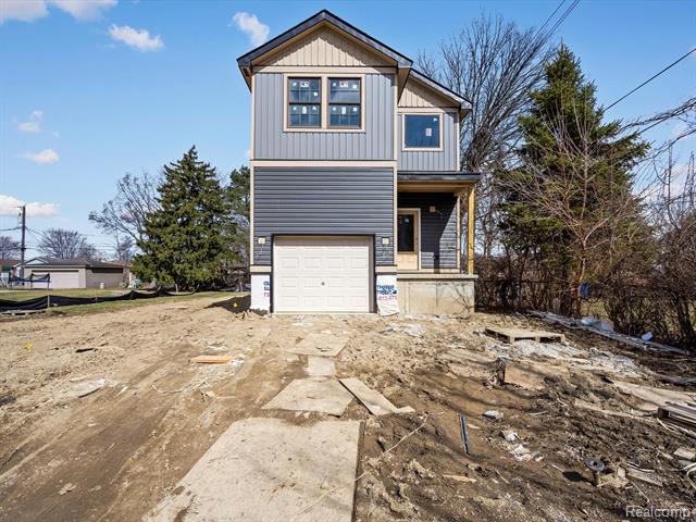 front view picture of 8475 Stout Avenue, Warren, MI. 48093
